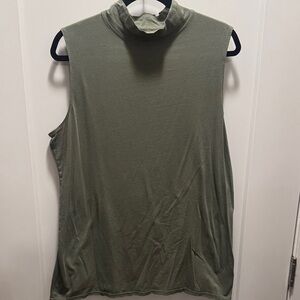 🆕 Duluth Trading Co Sleeveless Mock Neck Top. XXL. NWOT!!💥💥